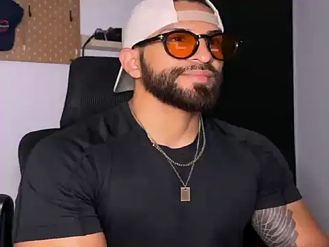 Snapshot of SamDornan51 chatting on 03.14.26 SamDornan51 online show from 03.14.26