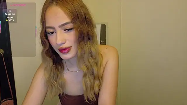 PaulaSantanaOf online show from 02.08.26