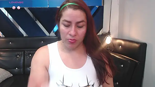 Snapshot of Alison-mar chatting on 05.29.26 Alison-mar online show from 05.29.26