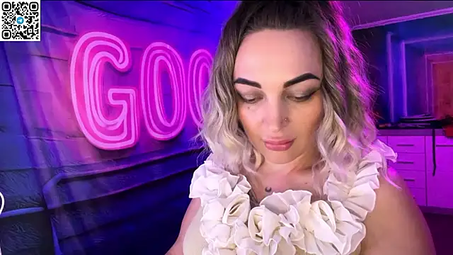 Snapshot of Vellora_ chatting on 03.15.26 Vellora online show from 03.15.26