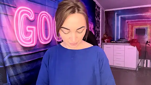 Snapshot of Vellora_ chatting on 04.11.26 Vellora online show from 04.11.26