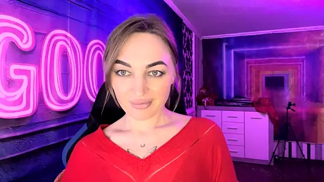 Snapshot of Vellora_ chatting on 04.11.26 Vellora online show from 04.11.26