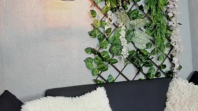 Amanda Rossi online show from 07.27.26
