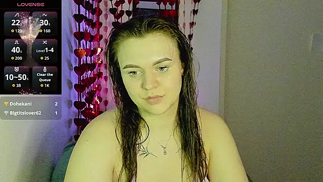 Snapshot of Lika__Sweeet chatting on 03.01.26 Lika Sweeet online show from 03.01.26