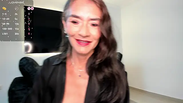 Emma Mendozaa online show from 06.30.26