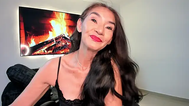Emma Mendozaa online show from 07.04.26
