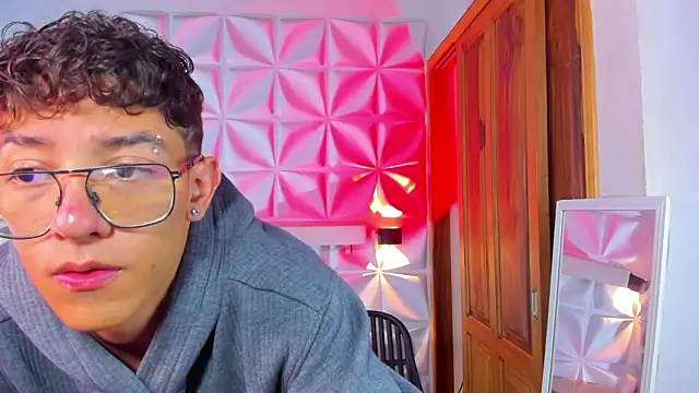 Christopher Hunter online show from 03.26.26