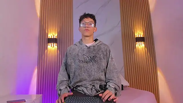 Christopher Hunter online show from 03.28.26