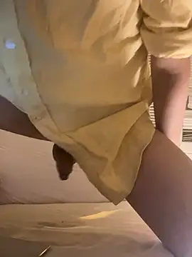 Snapshot of monkeyk1ng chatting on 03.20.26 monkeyk1ng online show from 03.20.26