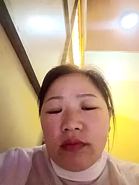 quynhbupbe11 online show from 03.17.26