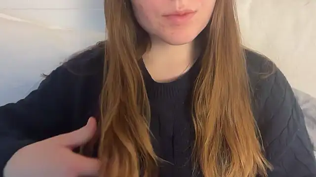 Lucyschickt online show from 05.08.26