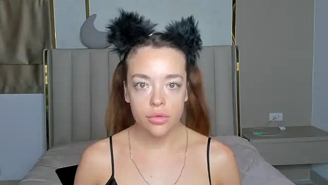 stellaa quenn online show from 02.11.26