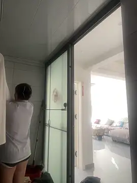 Youyou 12 online show from 02.28.26