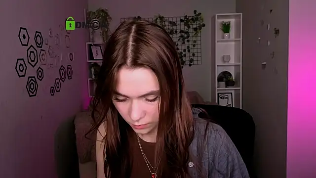 laurenmurrr online show from 05.17.26
