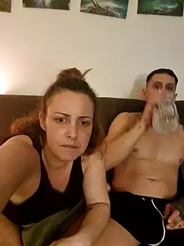 Snapshot of HotLoversLive chatting on 02.08.26 HotLoversLive online show from 02.08.26