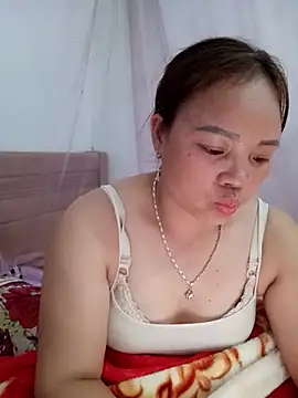 Snapshot of neyney110 chatting on 03.12.26 neyney110 online show from 03.12.26