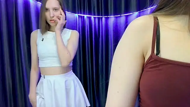 GloriaWalkerJr online show from 03.02.26