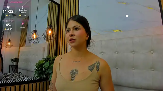 Snapshot of Scarlet_Rosexx chatting on 03.19.26 Scarlet Rosexx online show from 03.19.26