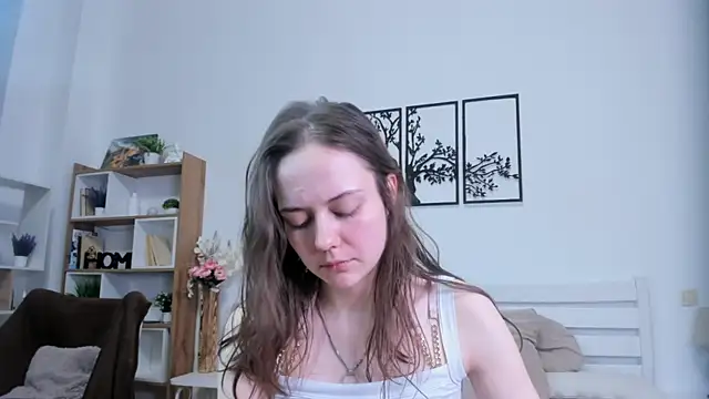 MalvinaTrafford online show from 04.28.26