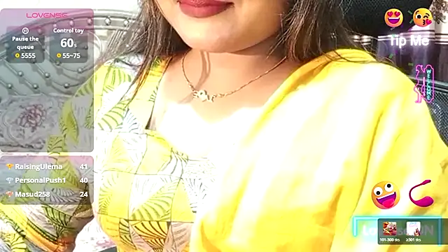 Snapshot of Nusrat_Faria chatting on 07.14.26 Nusrat Faria online show from 07.14.26
