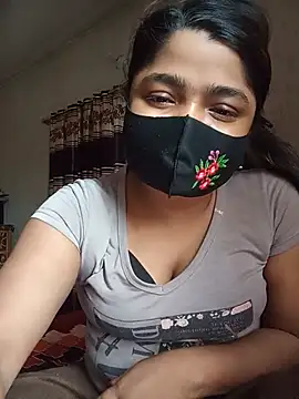 Snapshot of Nusrat_Faria chatting on 07.31.26 Nusrat Faria online show from 07.31.26