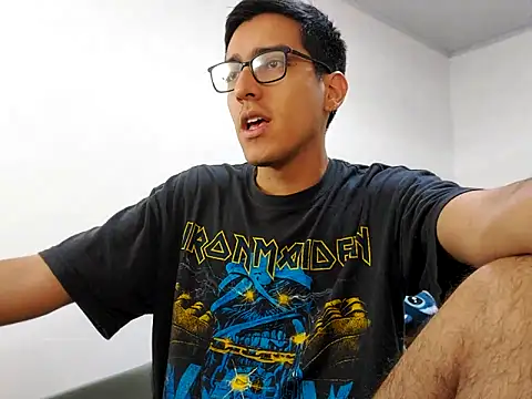 Snapshot of NickFin chatting on 03.12.26 NickFin online show from 03.12.26