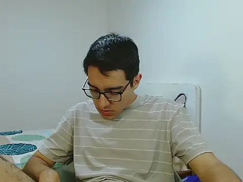 Snapshot of NickFin chatting on 03.22.26 NickFin online show from 03.22.26