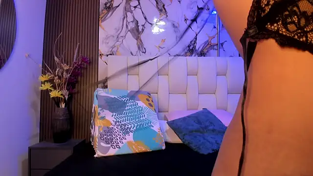 sophiaa10 online show from 05.09.26