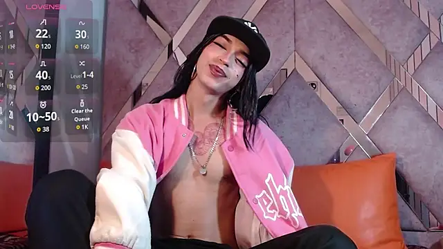 MeghanQueen   online show from 02.24.26