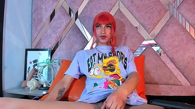 MeghanQueen   online show from 05.02.26