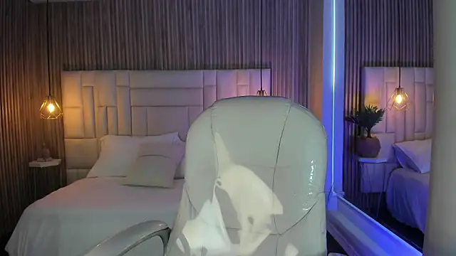 Ravenn21x online show from 02.24.26