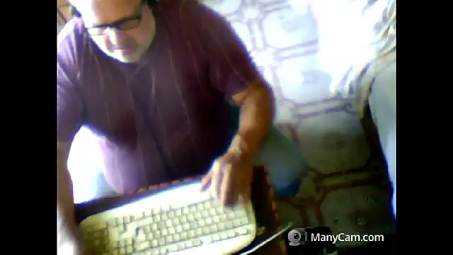 Snapshot of swichcassanesi chatting on 06.28.26 swichcassanesi online show from 06.28.26