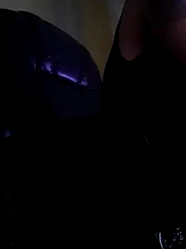 Snapshot of dollar_sub chatting on 03.04.26 dollar sub online show from 03.04.26