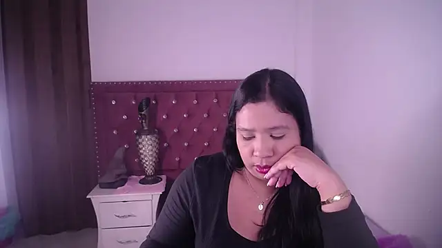 miafuegolatino online show from 07.11.26