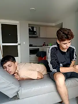 Jeunes Grossieres online show from 02.05.26