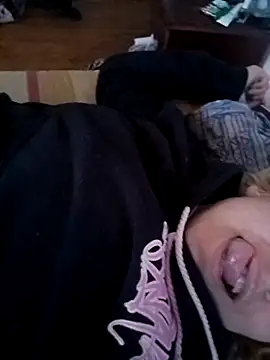 Snapshot of tuhardsexy chatting on 04.23.26 tuhardsexy online show from 04.23.26