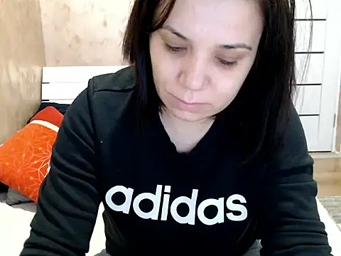 LorraGrey online show from 02.06.26