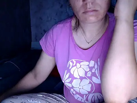 Snapshot of LorraGrey chatting on 06.05.26 LorraGrey online show from 06.05.26
