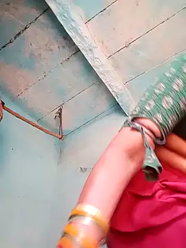 Snapshot of Gudid209896 chatting on 04.08.26 Gudid209896 online show from 04.08.26