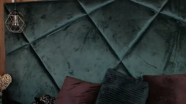 LannaQuinn online show from 02.21.26