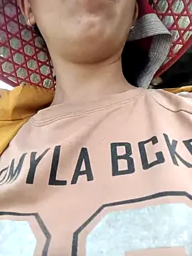 hot-luna- online show from 05.04.26