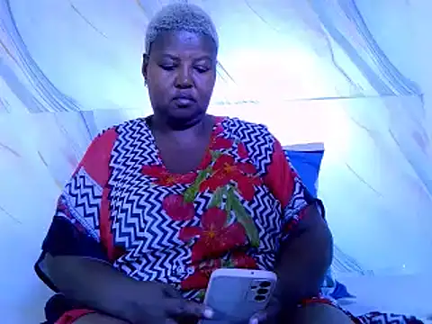 treasure hunny online show from 02.20.26