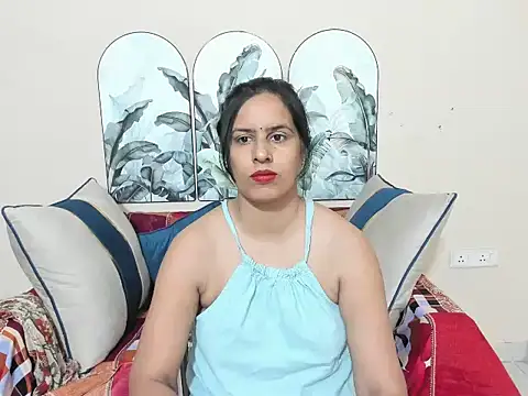 Snapshot of sara_conorr chatting on 05.27.26 sara conorr online show from 05.27.26