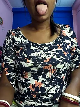 Mahira06 online show from 03.23.26