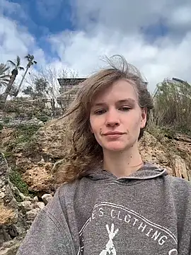 Crystal Kris online show from 03.19.26