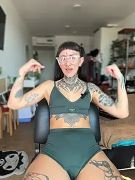 Snapshot of xsadtanas chatting on 03.16.26 xsadtanas online show from 03.16.26