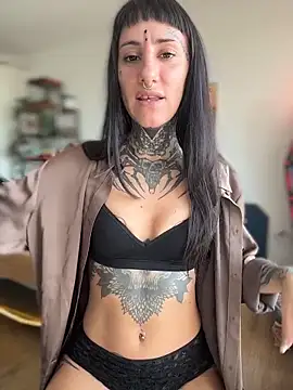 Snapshot of xsadtanas chatting on 03.20.26 xsadtanas online show from 03.20.26