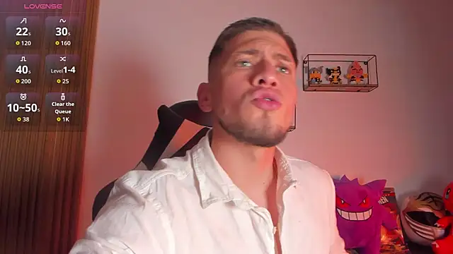 Snapshot of SebastianMaximoff_ chatting on 02.18.26 SebastianMaximoff online show from 02.18.26