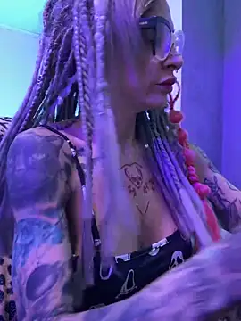 Snapshot of Vanplive chatting on 02.17.26 Vanplive online show from 02.17.26