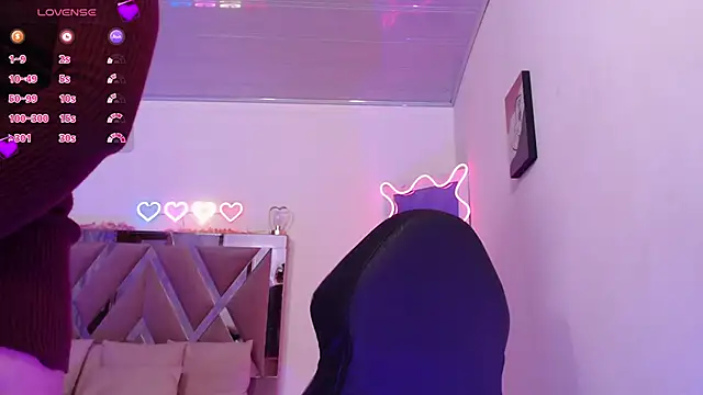 ZAYRA TAY online show from 03.06.26